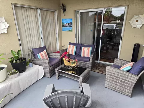 18810 NW 57th Ave #109, Hialeah, FL 33015