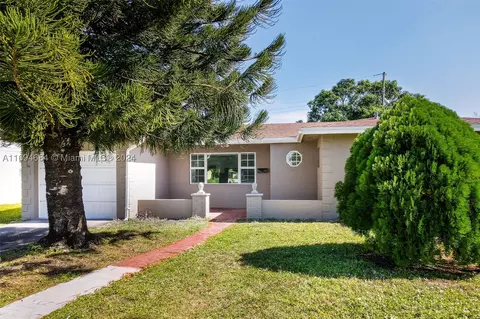 2698 NW 35th Ter, Lauderdale Lakes, FL 33311