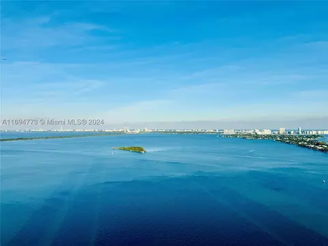 2020 N Bayshore Dr #3607, Miami, FL 33137