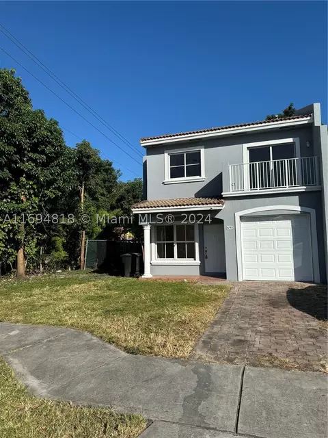 690 SW 7th Ter #690, Florida City, FL 33034