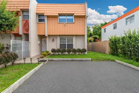 7924 SW 8th Ct, North Lauderdale, FL 33068