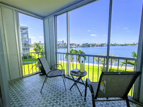 3020 Marcos Dr #S311, Aventura, FL 33160