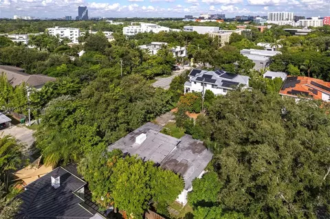2568 Trapp Ave, Miami, FL 33133 photo 27