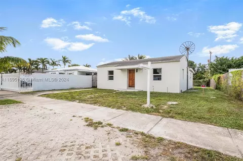 860 NW 35th Ave, Miami, FL 33125