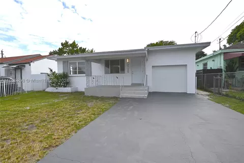 2120 NW 57th St, Miami, FL 33142