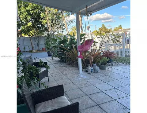 290 SE 9 Ave, Hialeah, FL 33010 photo 11