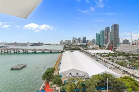 555 NE 15th St #19J, Miami, FL 33132