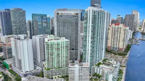 1300 Brickell Bay Dr #2805, Miami, FL 33131 photo 26