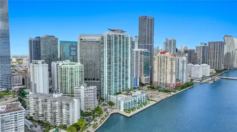 1300 Brickell Bay Dr #2805, Miami, FL 33131 photo 25