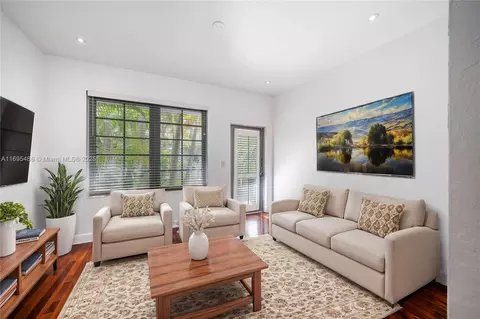 727 Jefferson Ave #6, Miami Beach, FL 33139