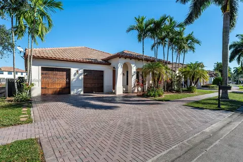 3197 NW 84th Way, Pembroke Pines, FL 33024