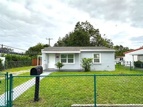 13015 NW 8th Ave, North Miami, FL 33168