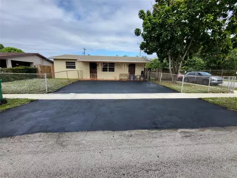 7701 NW 36th St, Hollywood, FL 33024