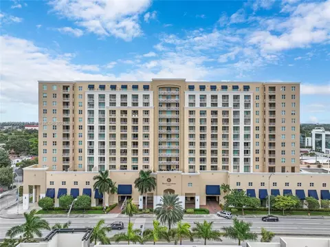 117 NW 42nd Ave #707, Miami, FL 33126
