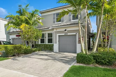 4808 NW 48th Ter, Tamarac, FL 33319