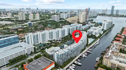 2950 NE 188th St #137, Aventura, FL 33180