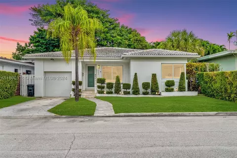 9209 Dickens Ave, Surfside, FL 33154 photo 1