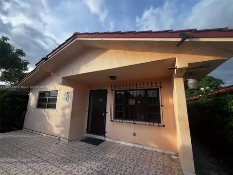 Other - 439 E 16th St, Hialeah, FL 33010 photo 2 of 6