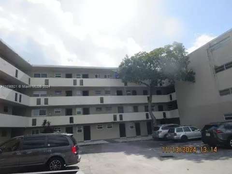 1680 NE 191st St #310-2, Miami, FL 33179