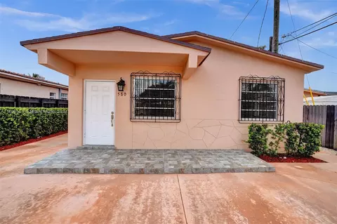 580 W 16th St, Hialeah, FL 33010