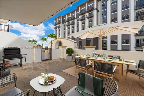 4100 Salzedo St #415, Coral Gables, FL 33146