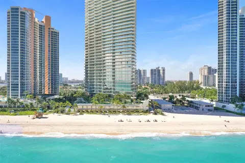 18975 Collins Ave #PS-3- CABANA 29, Sunny Isles Beach, FL 33160