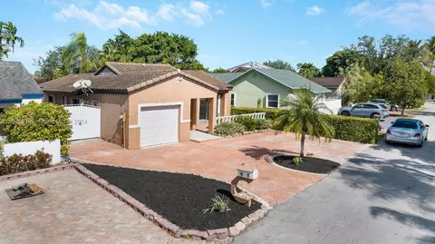 14225 SW 111th Ln, Miami, FL 33186
