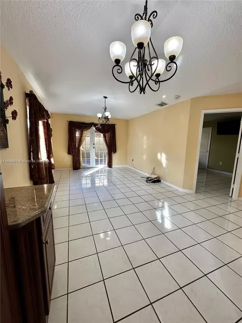 7498 W 34th Ct, Hialeah, FL 33018 photo 17