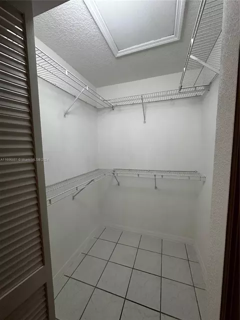 7498 W 34th Ct, Hialeah, FL 33018 photo 20