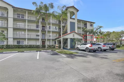 12900 SW 13th St #214E, Pembroke Pines, FL 33027