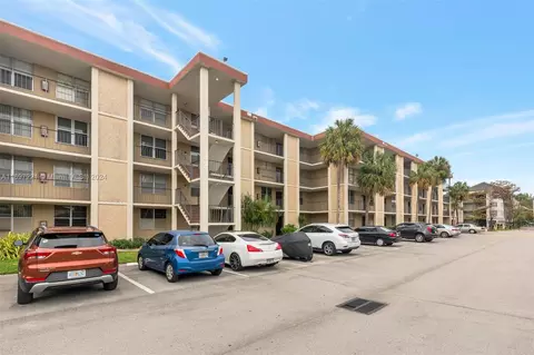2649 NW 48th Ter #239, Lauderdale Lakes, FL 33313