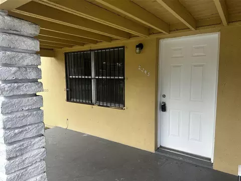 2241 NW 93rd Ter, Miami, FL 33147