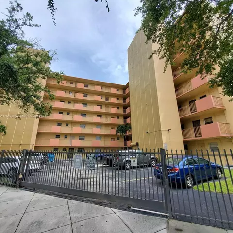 16400 NE 17th Ave #306, North Miami Beach, FL 33162