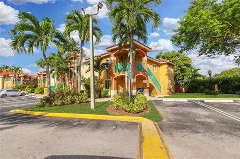 6950 NW 174th Ter #608, Hialeah, FL 33015