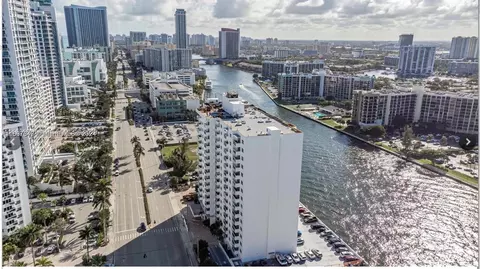 3000 S Ocean Dr #1012, Hollywood, FL 33019