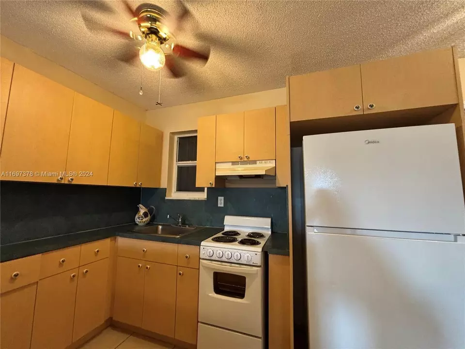 Other - 3181 SW 13th St #111, Miami, FL 33145 photo 7 of 11