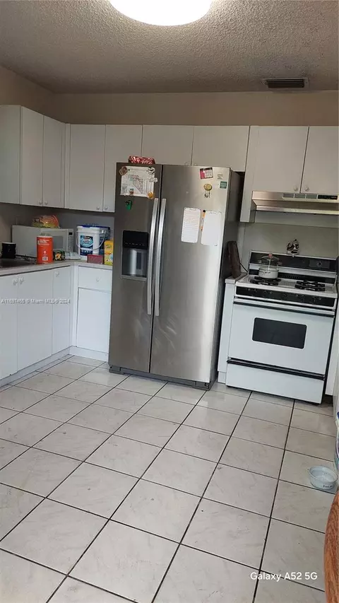 Kitchen - 553 E 61st St, Hialeah, FL 33013 photo 1 of 1