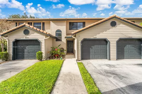9156 Vineyard Lake Dr #9156, Plantation, FL 33324
