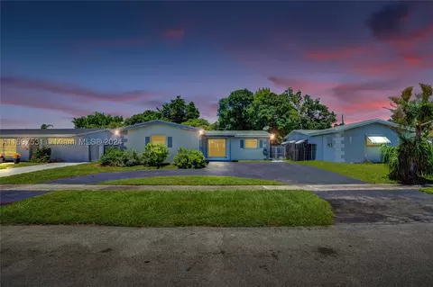 8351 NW 25th St, Sunrise, FL 33322