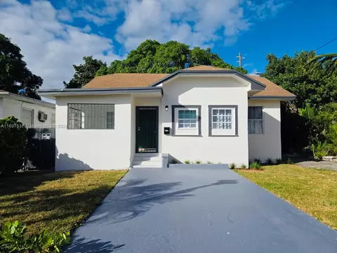 645 NW 47th St, Miami, FL 33127