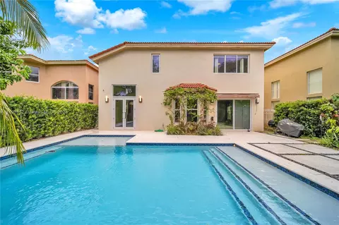 1760 NE 37th Ave, Homestead, FL 33033