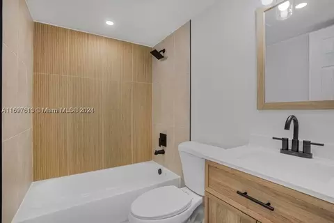 9988 Nob Hill Ct #9988, Sunrise, FL 33351