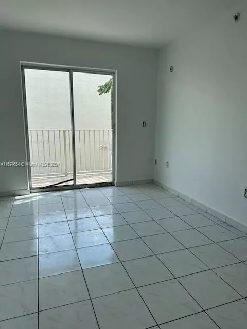 Other - 9 E 4th St #204, Hialeah, FL 33010 photo 5 of 5