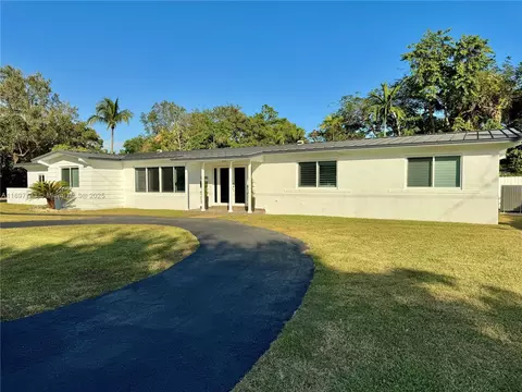 13301 SW 83rd Ave, Pinecrest, FL 33156