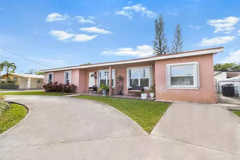 11000 SW 47th Ter, Miami, FL 33165