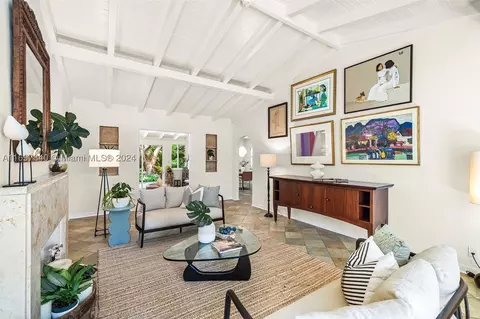 4412 Royal Palm Ave, Miami Beach, FL 33140