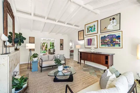 4412 Royal Palm Ave, Miami Beach, FL 33140