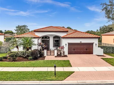 3750 NW 88th Ter, Hollywood, FL 33024