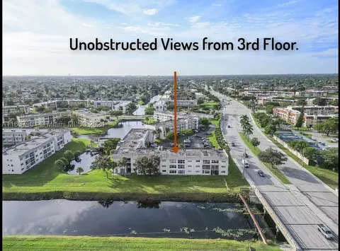 8590 Sunrise Lakes Blvd #303, Sunrise, FL 33322