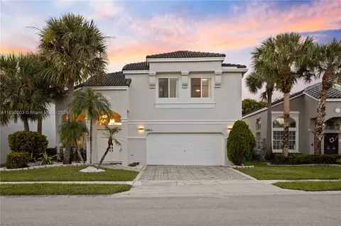 15811 NW 15th Ct, Pembroke Pines, FL 33028